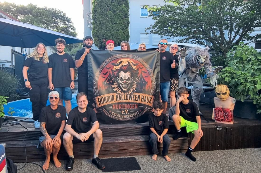 Das Team des Horror Halloweenhaus Nürtingen — über 30 Mitglieder